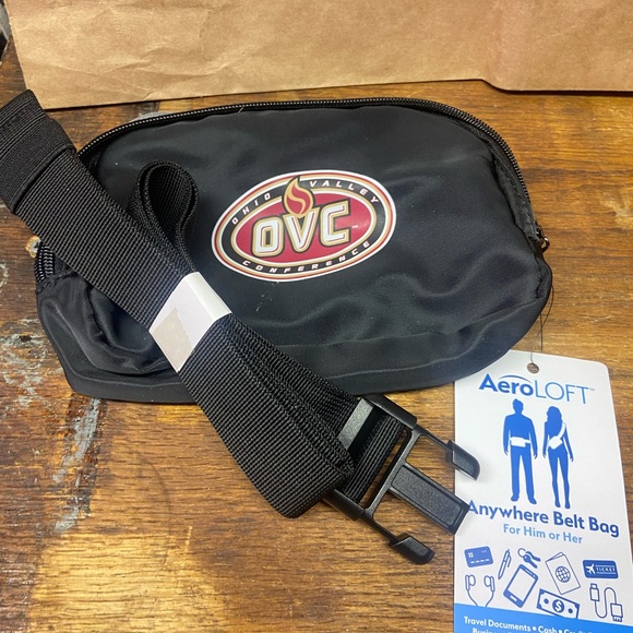 Nwt aero loft black fanny pack cross body waist bag ovc Ohio valley conference - Picture 1 of 4